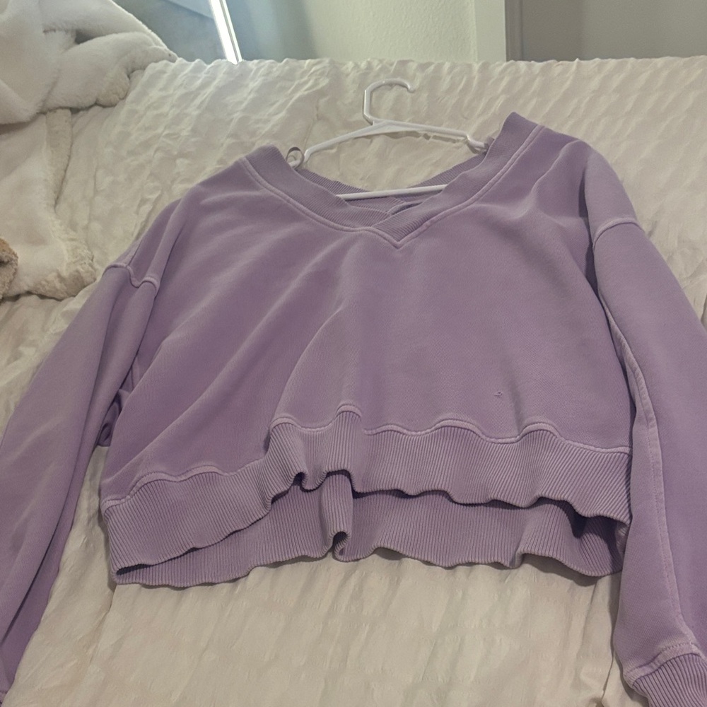 Aerie Lavender V-Neck Sweater